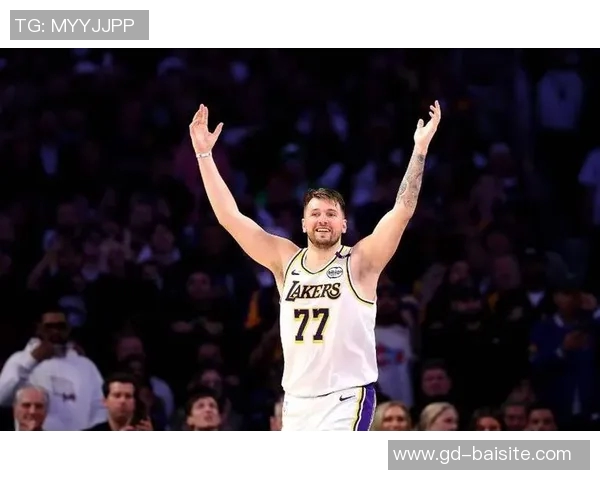 NBA精彩对决湖人客场挑战马刺2月7日直播盛况尽在眼前